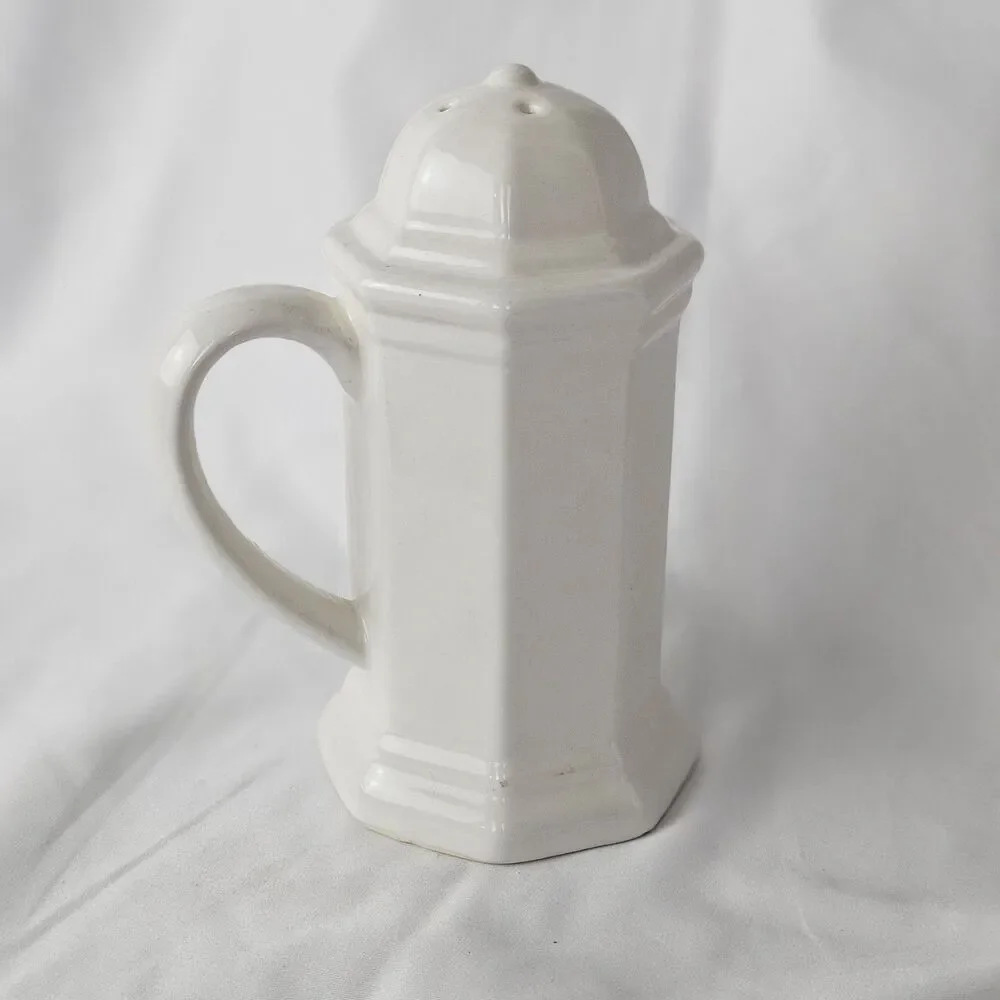VTG Pfaltzgraff Heritage White Salt Or Pepper Shaker W/ Handles Octagonal 6”